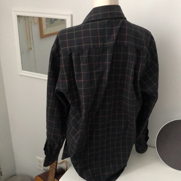 Perfect Flannel Over Shirt - Picture 4 of 5